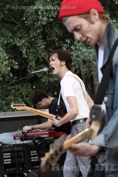 OUGHT - 2015-05-24 - PARIS - Parc de la Villette - 